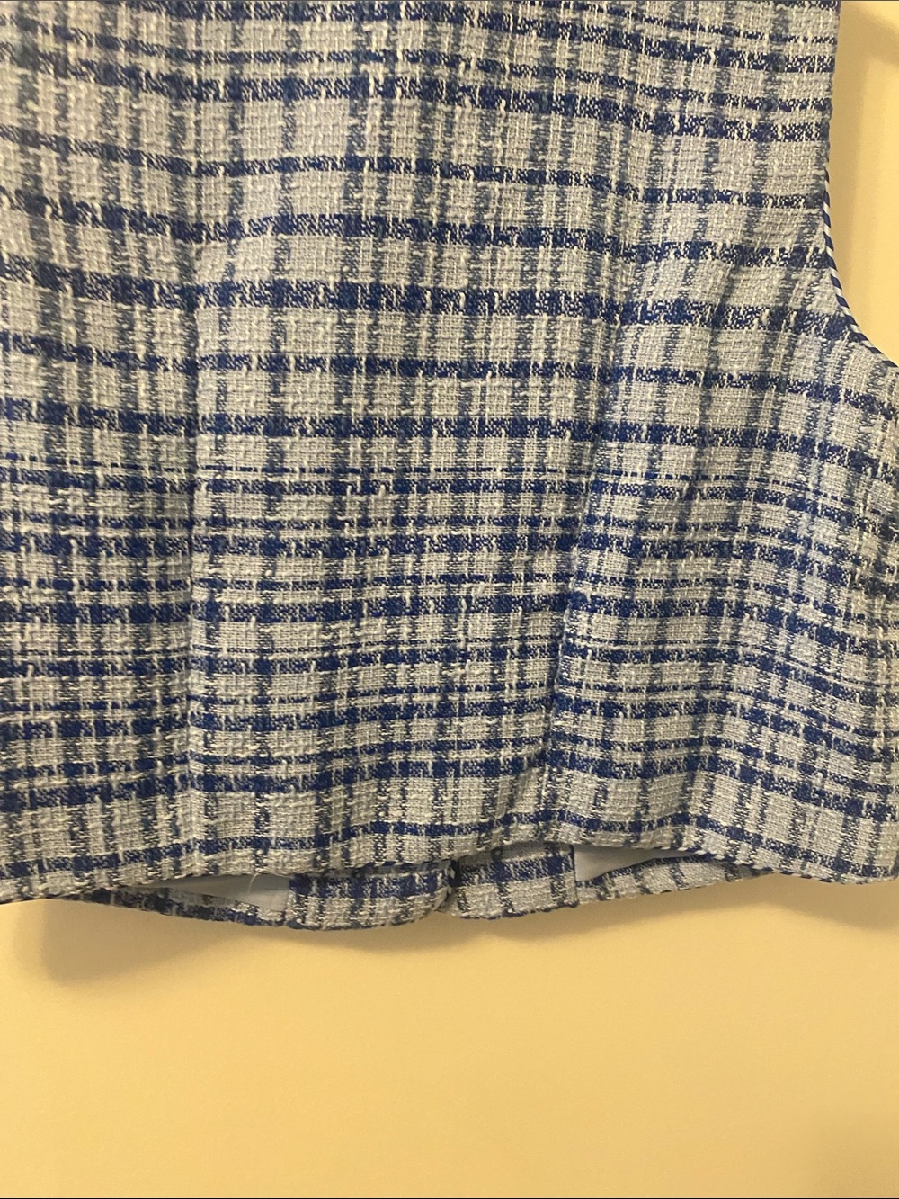 Tweed vest - Picture 13 of 16